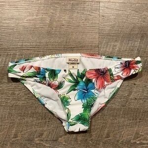 Mudd Hibiscus flower tropical print bikini bottom size medium